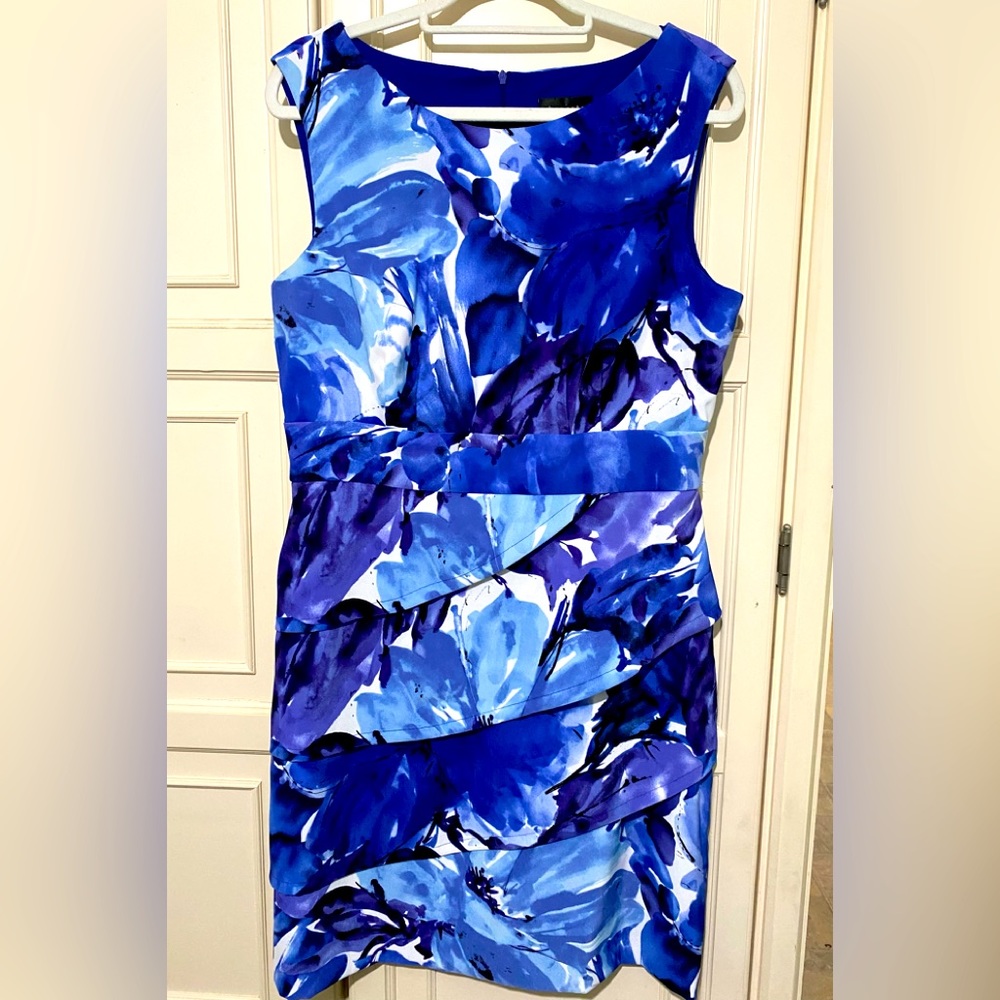 👗Connected Apparel Sleeveless Layer Floral Dress